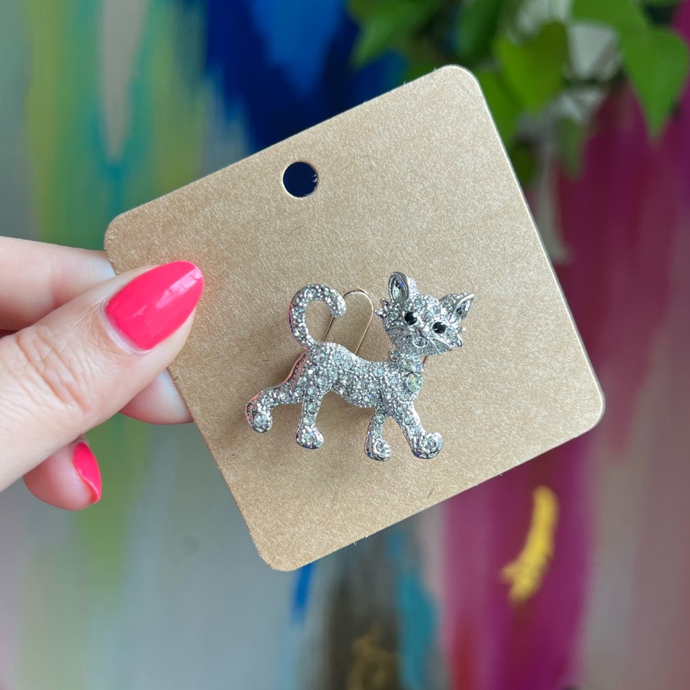 Silvertone Happy Cat Pin Brooch | Y